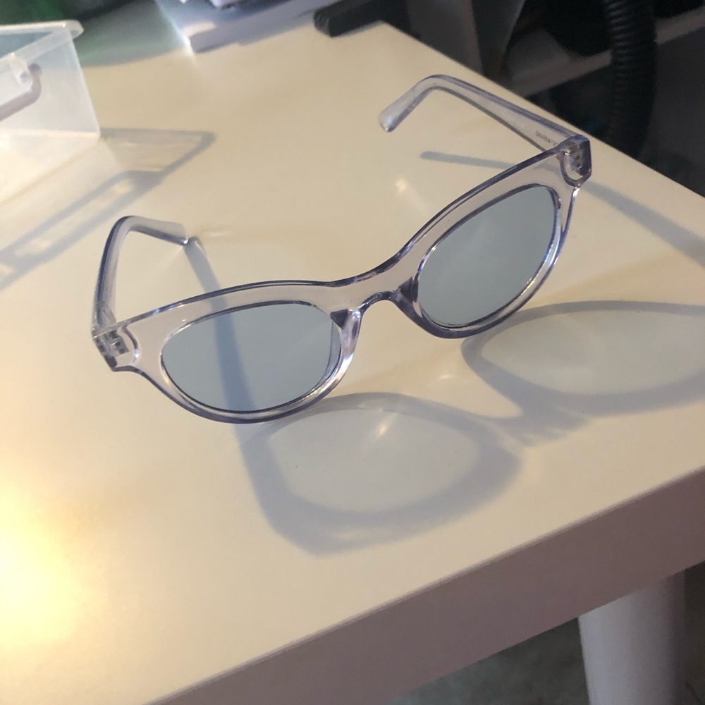 Lucky 🍀 Brand Blue jelly sunglasses